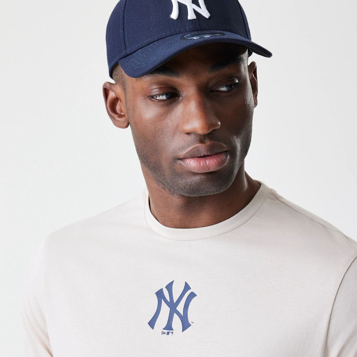 New York Yankees MLB Logo Cream T-Shirt-clouthin