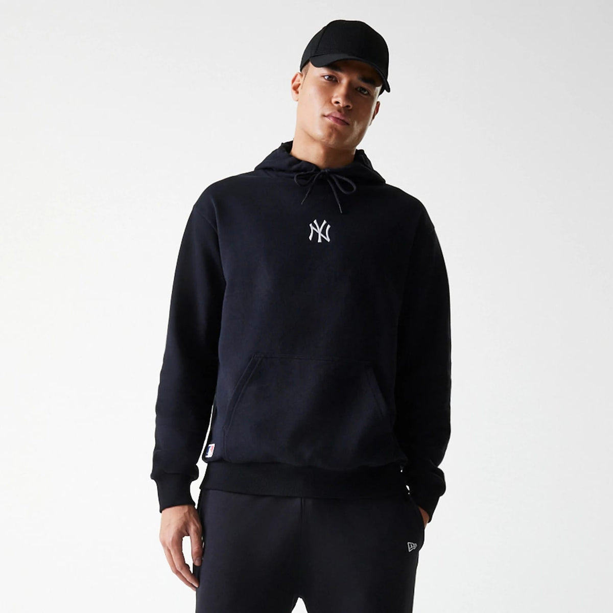 New York Yankees MLB League Essential Midi French Terry Black Oversized Pullover Hoodie-clouthin