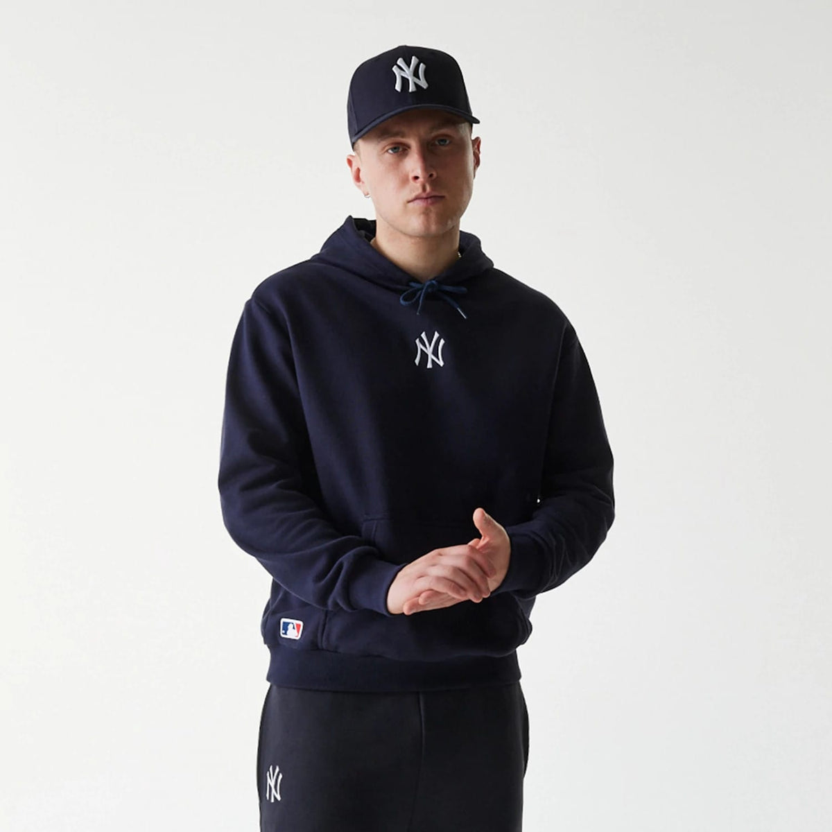 New York Yankees MLB League Essential Navy Oversized Pullover Hoodie-clouthin