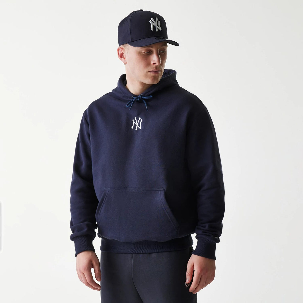 New York Yankees MLB League Essential Navy Oversized Pullover Hoodie-clouthin