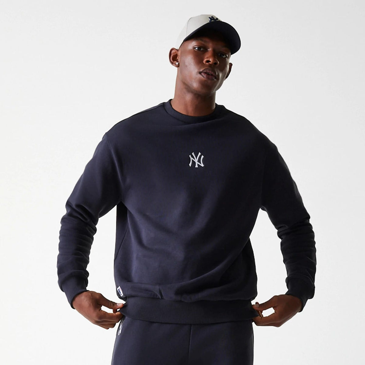 New York Yankees MLB League Essential Midi Navy Oversized Crew Neck Sweater-clouthin