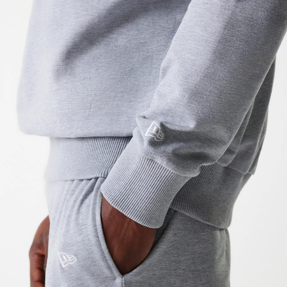 New York Yankees MLB League Essential Midi Grey Oversized Crew Neck Sweater-clouthin
