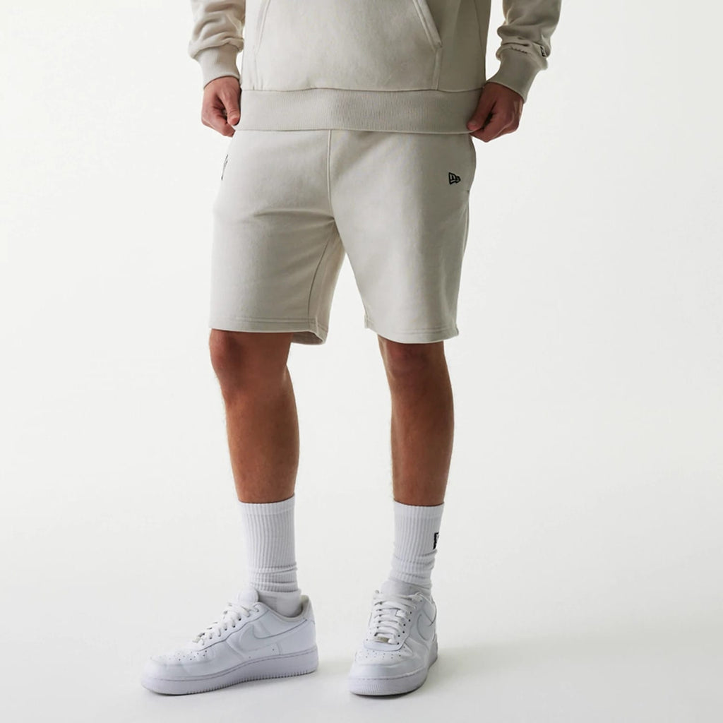 New York Yankees MLB League Essential Midi Cream Shorts-clouthin