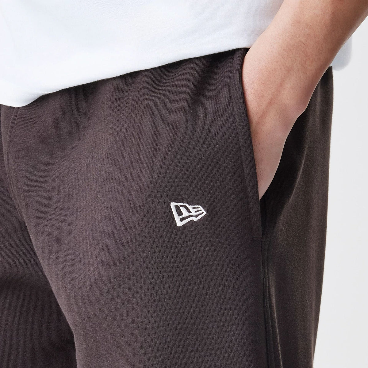 New York Yankees MLB Midi League Essential Dark Brown Joggers-clouthin