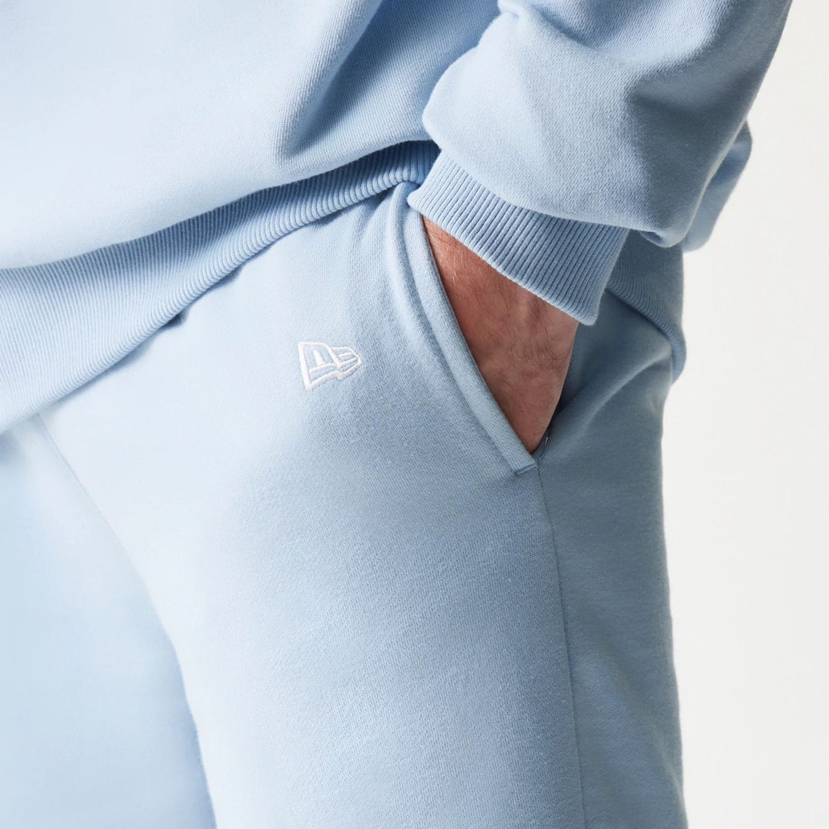 New York Yankees MLB League Essential Midi Pastel Blue Shorts-clouthin