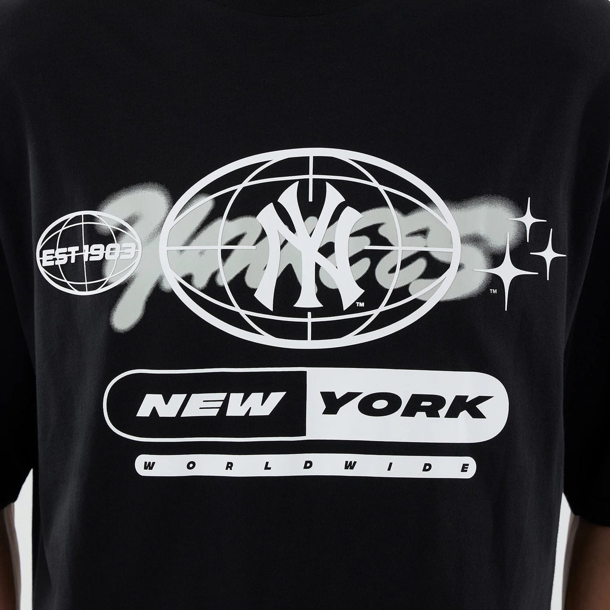 New York Yankees MLB Logo Graphic Black Oversized T-Shirt-clouthin