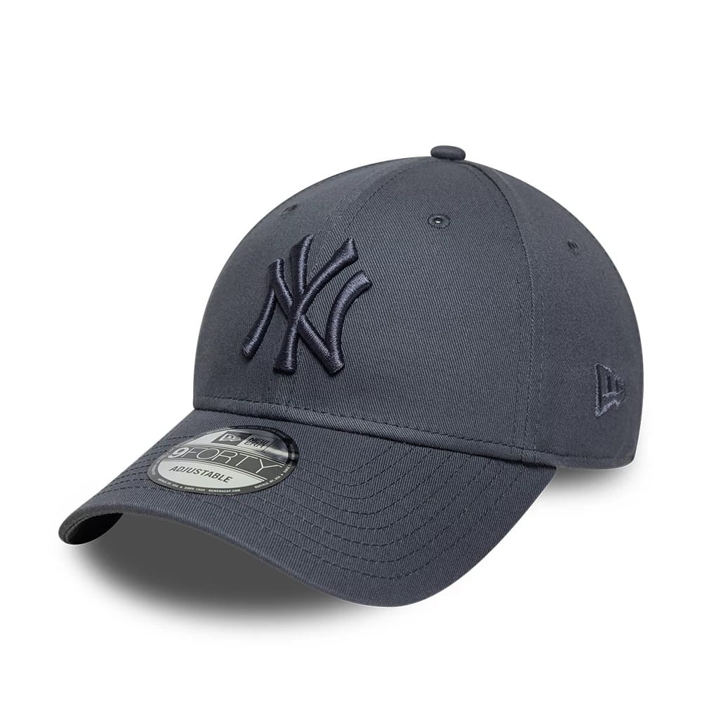 New York Yankees MLB League Essential Grey 9FORTY Adjustable Cap-clouthin