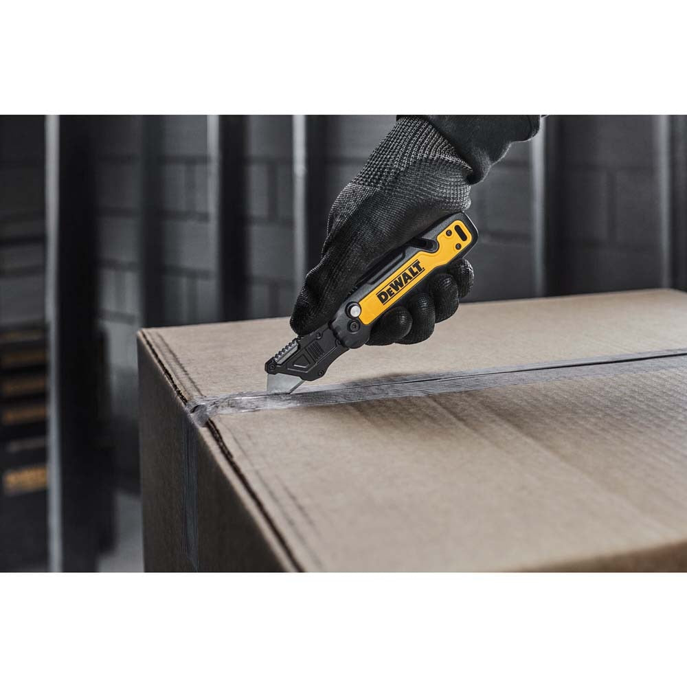 DeWalt DWHT10992 Push and Flip Folding Utility Knife with Storage
