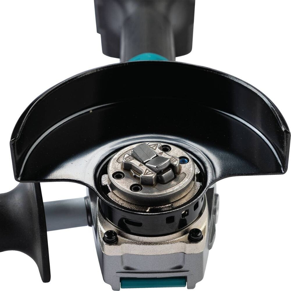Makita GAG11M1 40V max XGT Brushless Cordless 4-1/2" / 5" X-LOCK Angle Grinder Kit, with Electric Brake, AWS Capable (4.0Ah)
