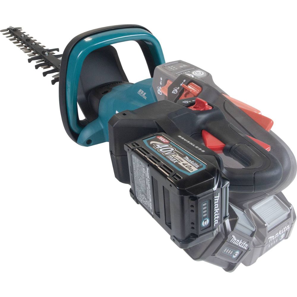 Makita GHU03M1 40V max XGT Brushless Cordless 30" Hedge Trimmer Kit, with one battery (4.0Ah)