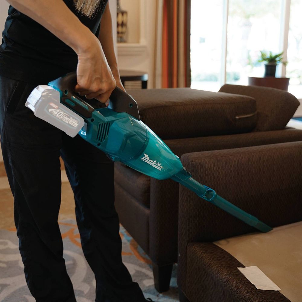 Makita GLC01Z 40V max XGT HEPA Filter Compact Vacuum, Tool Only