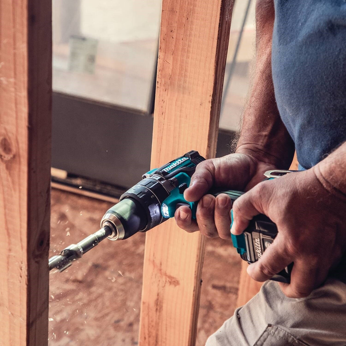 Makita GPH02D 40V max XGT® Compact 1/2" Hammer Driver-Drill Kit (2.5Ah)