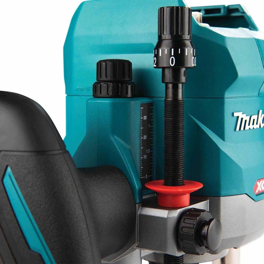 Makita GPR01Z 40V max XGT Brushless Cordless 2-1/4 Maximum HP Plunge Router (Tool Only)