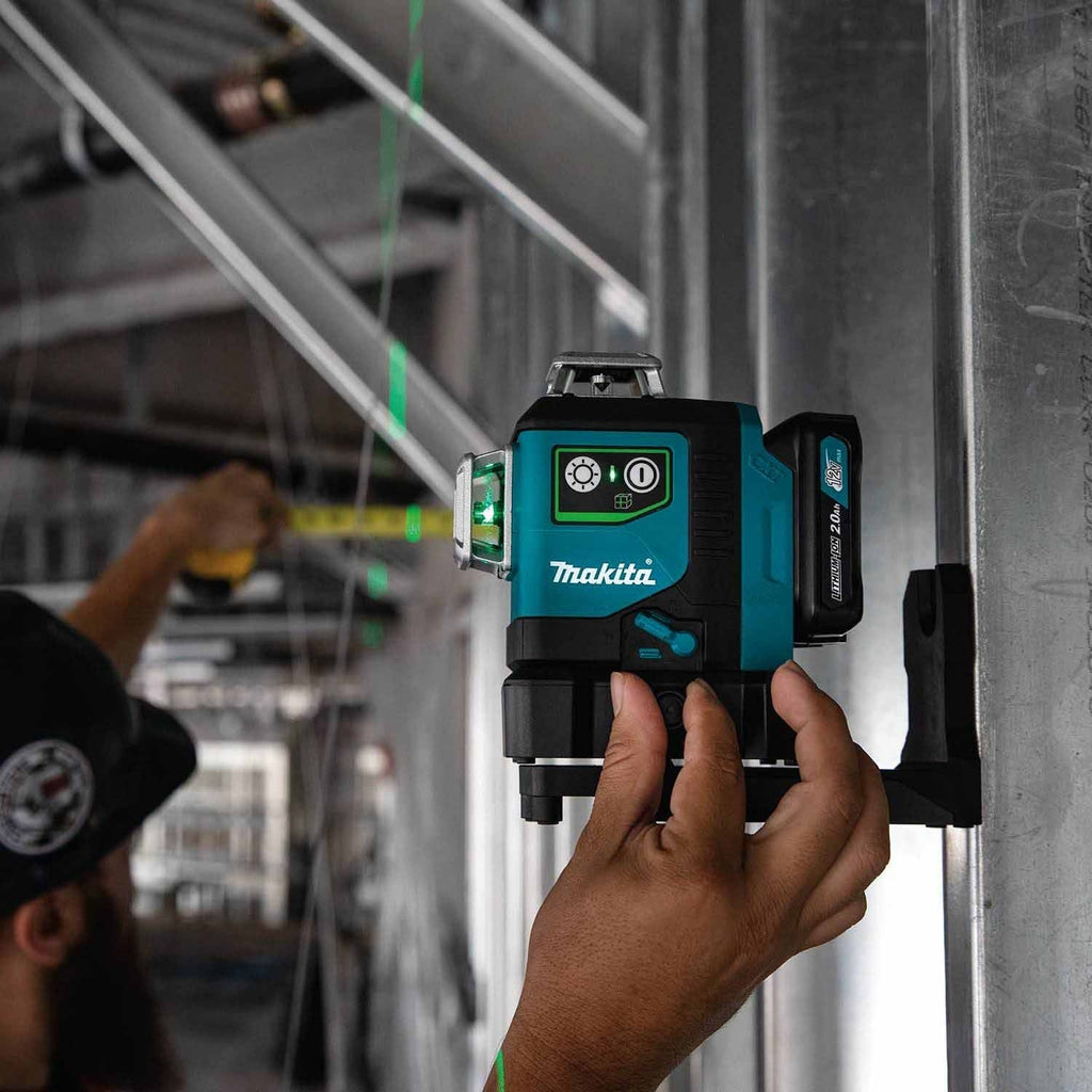 Makita SK700GDNAJ 12V max CXT Self-Leveling 360° 3-Plane Green Laser Kit