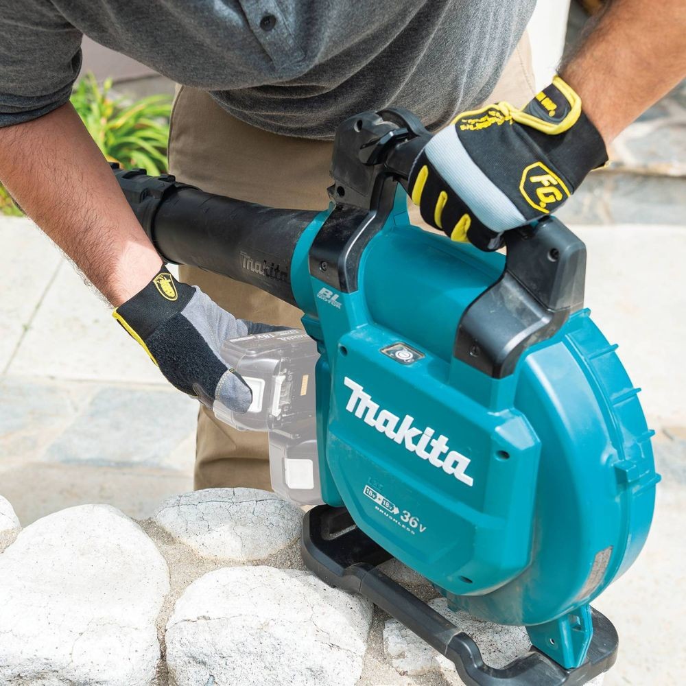 Makita XBU04Z 36V (18V X2) LXT Brushless Blower (Tool Only)