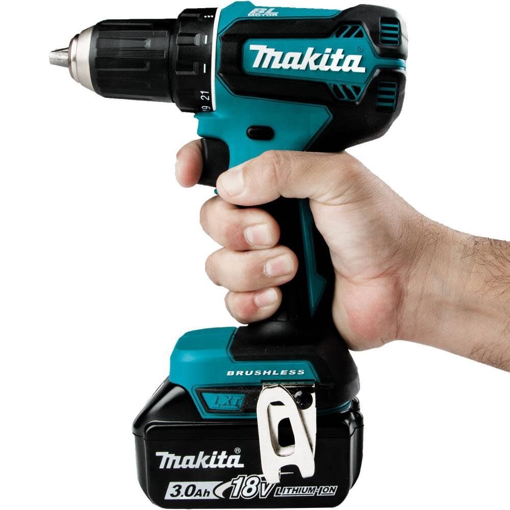 Makita XFD131X2 18V LXT Lithium-Ion Brushless Cordless 2 Pc. Combo Kit, XFD13, DML186W, bag (3.0Ah)