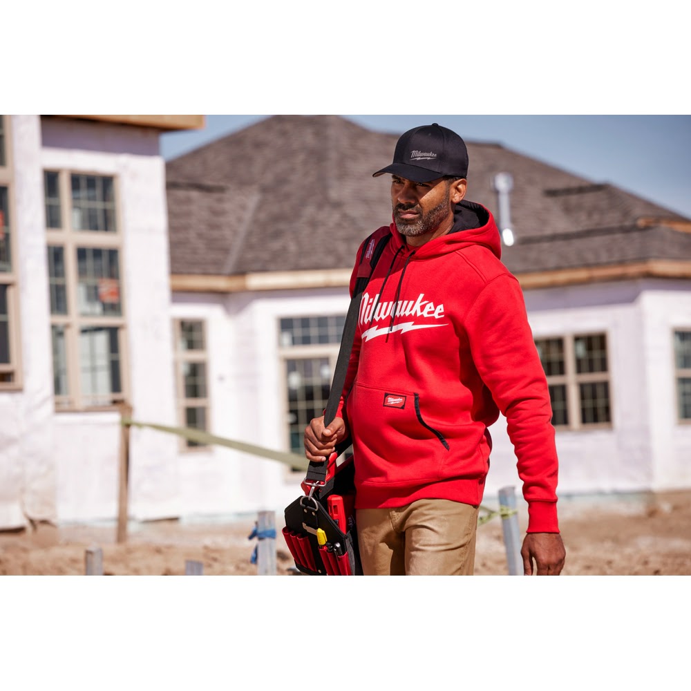 Milwaukee 352R Midweight Pullover Hoodie - Logo Red