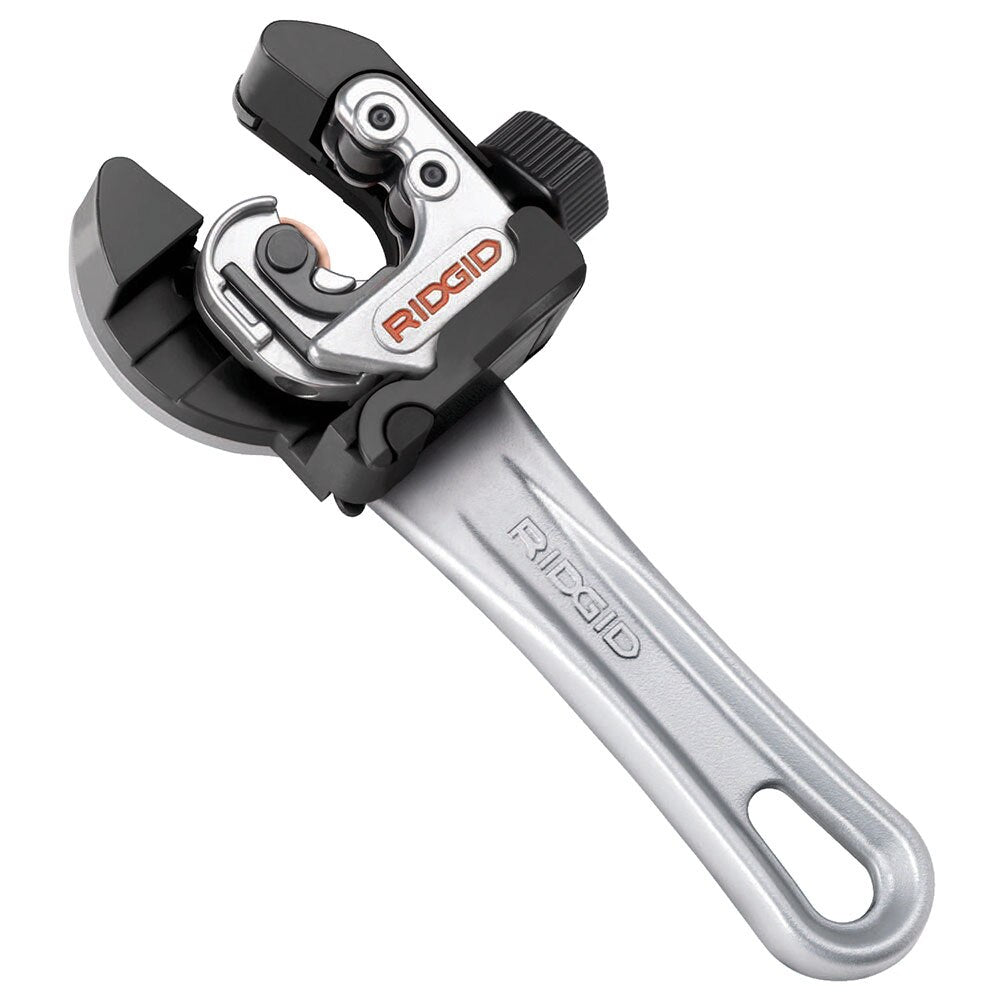 RIDGID 32573 2-in-1 Close Quarters Autofeed Cutter with Handle