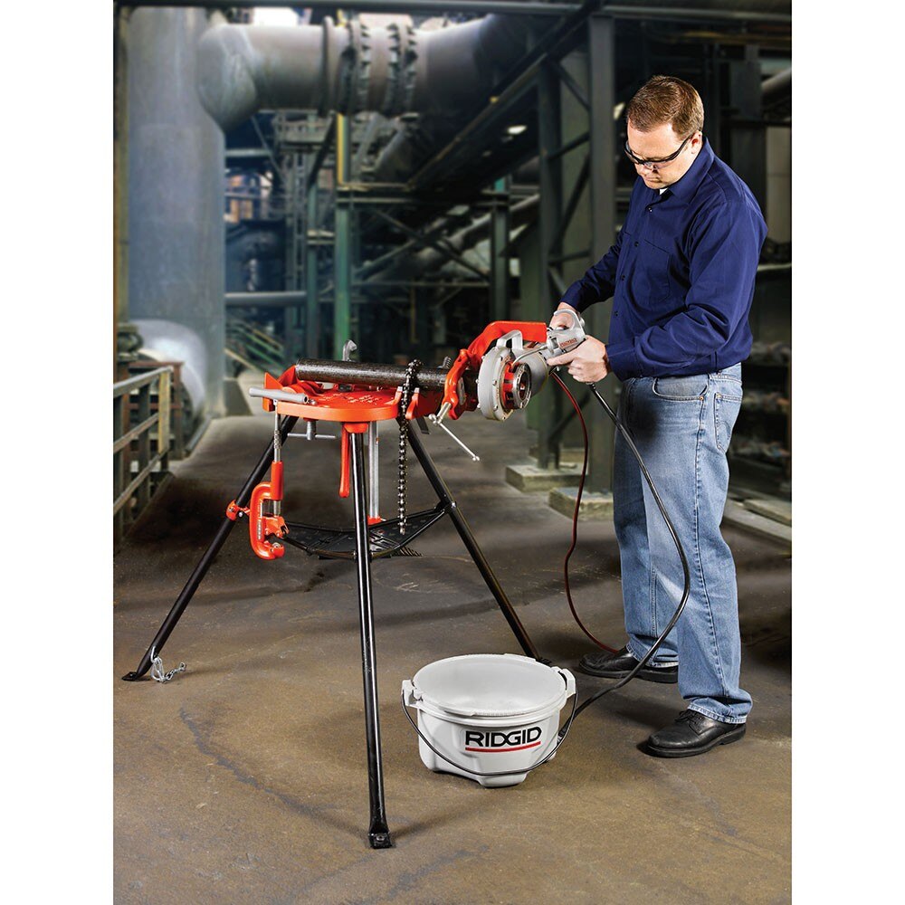 RIDGID 36273 6" Portable TRISTAND Chain Vise